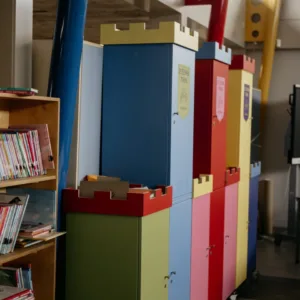 Speeldozen op een basisschool Speeldozen op een basisschool